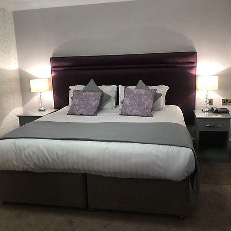 Hazlewood Castle & Spa Tadcaster Buitenkant foto