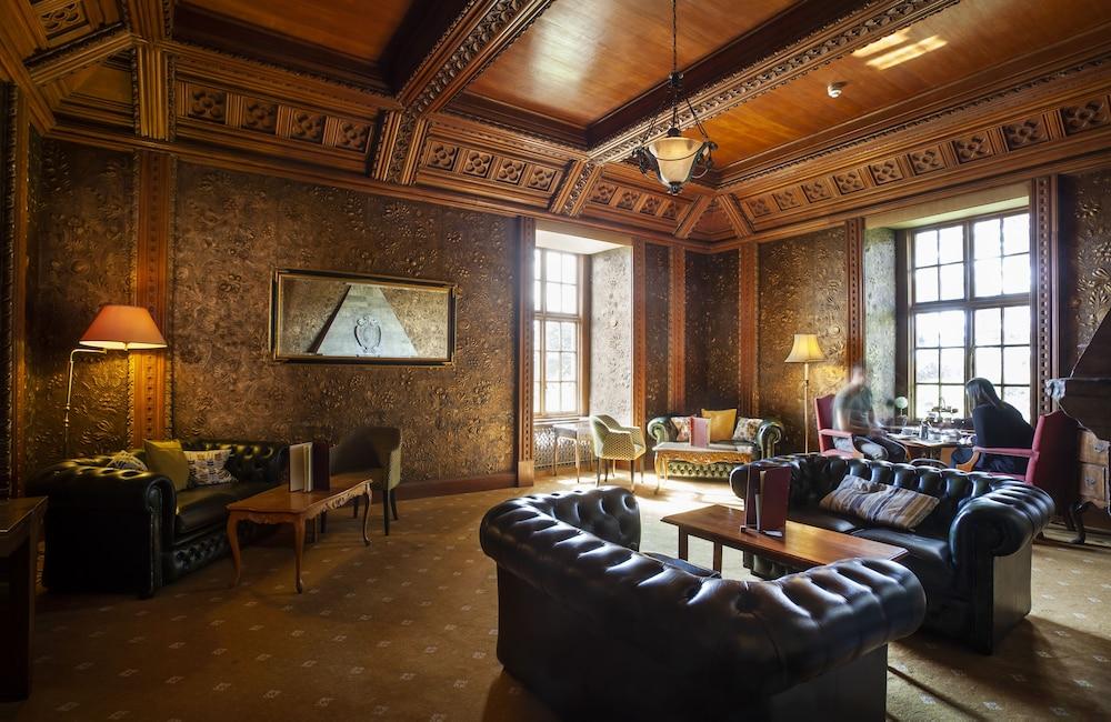 Hazlewood Castle & Spa Tadcaster Buitenkant foto