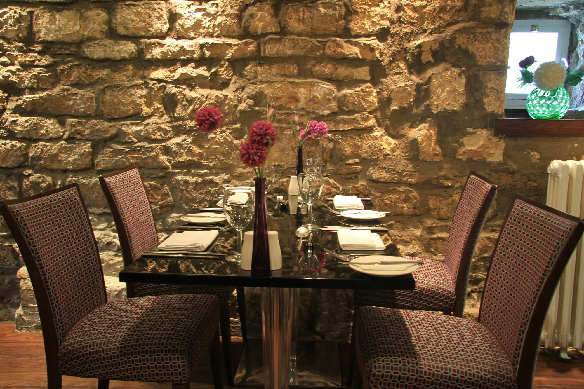 Hazlewood Castle & Spa Tadcaster Buitenkant foto